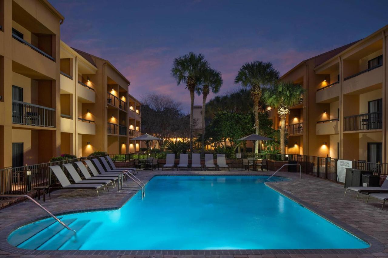 Courtyard By Marriott Jacksonville At The Mayo Clinic Campus/Beaches Eksteriør billede